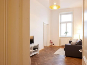 Self-Check-In & Perfect Metro Connection I