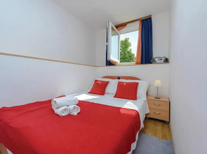 Awesome Home in Cavtat With Wifi and 1 Bedrooms