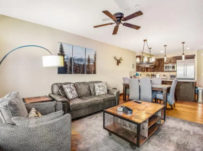 One Bedroom Luxury Condo on Main Street in Downtown Breckenridge