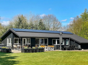 8 Person Holiday Home in Oksbol-by Traum