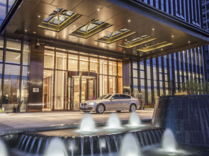 DoubleTree by Hilton Hotel Shenzhen Longhua