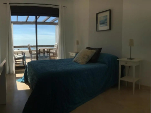 3 bed Penthouse great views