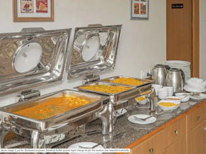 Treebo Urban Oasis Inn, Sixmile