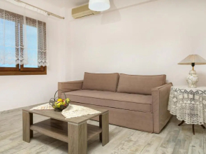 Danai House 3