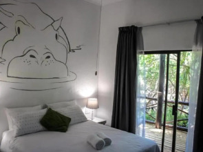 HomeBase Kruger - Hostel