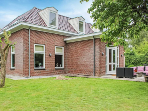 Awesome Home in Zeewolde With 4 Bedrooms, Wifi and Outdoor Swimming Pool