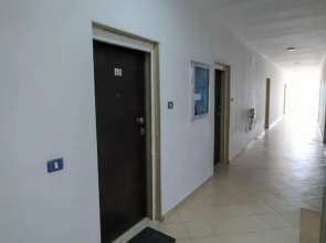 Tirent Apartment -Cozy 1-Bedroom Stay at Shkëmbi i Kavajës 2
