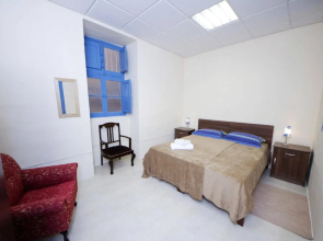 VBL Hostel – Adults only