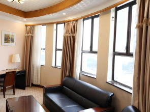 Aiqun Hotel Guangzhou - Free shuttle between hotel and Exhibition Center during Canton Fair