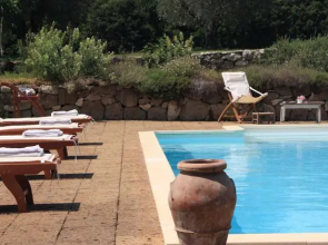 Orte Villa for 8 With Parking