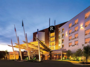 Renaissance Boston Patriot Place Hotel & Spa