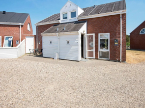 Elegant Holiday Home in RÃ¸mÃ¸ near Sea