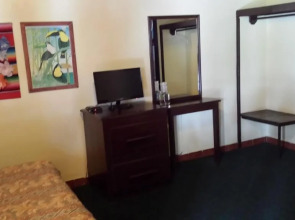 Motel Ensenada Inn