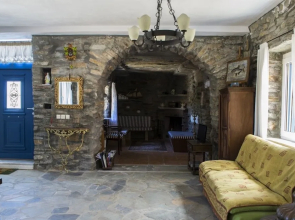 Villa Drakos