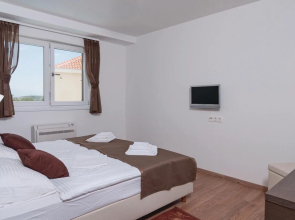 Awesome Home in Postira With 3 Bedrooms, Wifi and Outdoor Swimming Pool