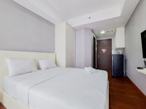 Good And Elegant Studio At Pacific Garden Apartment