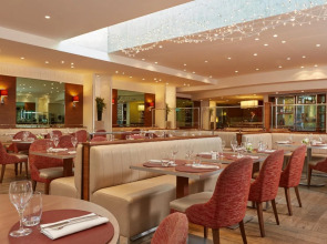 Отель Clarion Paris CDG Airport