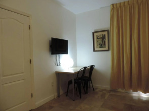 James Hotel - Near Miami Beach Convention Center