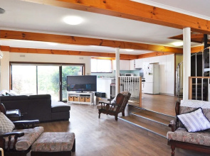 Getaway On Garden - Free Wifi - Pet Friendly (Outside Only)