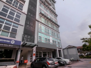 NIDA Rooms Sunway Petaling Suri