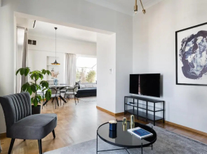 Elegant Luminous 3BD apartment in Kolonaki by UPSTREET