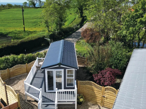 The Studio - 1 Bedroom Cabin - Amroth