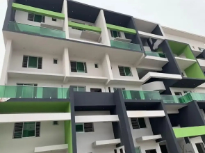 House 919 Suites And Apartments