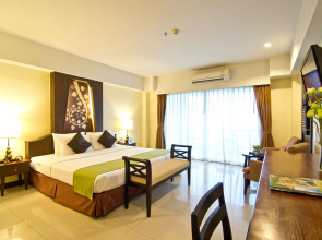 Отель Golden Sea Pattaya Hotel