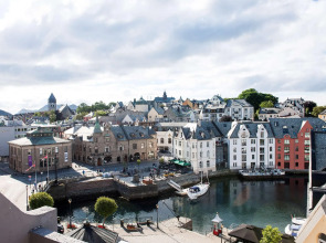 First Hotel Atlantica