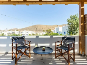 Thiramna Apts, Kythnos