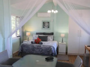 Kruger View Tree House