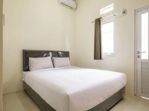 Griya Jasmine Syariah by OYO Rooms