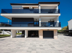 Nice Apartment in Zadar With 1 Bedrooms, Wifi and Outdoor Swimming Pool
