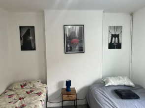 Albans Road Apartment - 4 Bedroom Luxury Stay