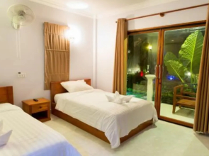 Ta Kloy Tip Bungalow