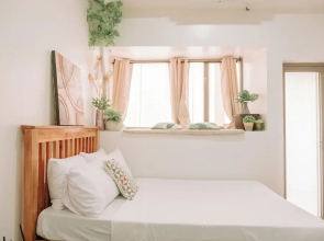 Tropical Bliss in the Metro