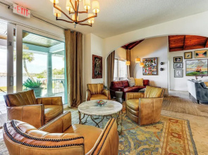 Buena Vista St Augustine: Villa w/ Pool & Dock