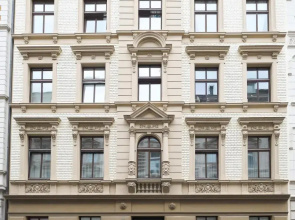 *80 M2 Stylish Apt* Netflix * Kitchen* Nespresso*