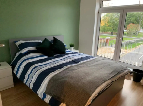 Burnham 4 Bedroom House
