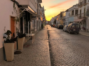 Central Tavira apartment with balcony, Casa Cristina