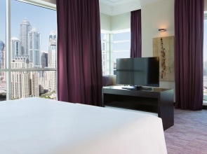 Pullman Dubai Jumeirah Lakes Towers - Hotel & Residence