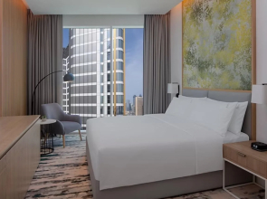 Отель Holiday Inn Dubai Business Bay