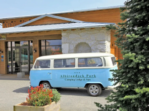 Albirondack Park Camping Lodge and Spa