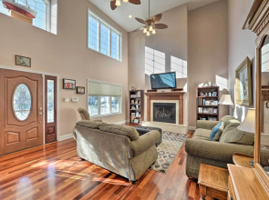 Cape May Getaway w/ Private Deck & Hot Tub!
