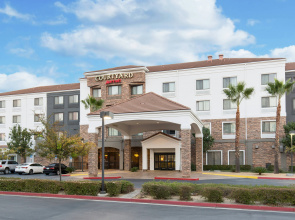 Courtyard by Marriott Ontario Rancho Cucamonga