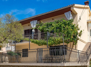 Nice Apartment in Sv. Juraj With Wifi and 2 Bedrooms
