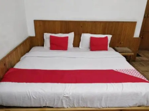 OYO 24867 Hotel Shubham