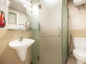 A25 Hotel - 46 Chau Long