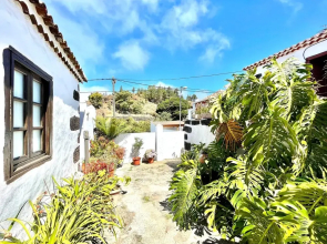 Bungalow 1 con Wifi A C BBQ Piscina en La Palma