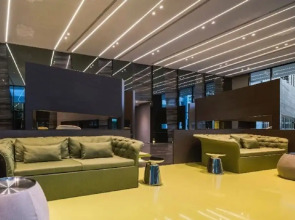 The Base Central Pattaya  Sea View